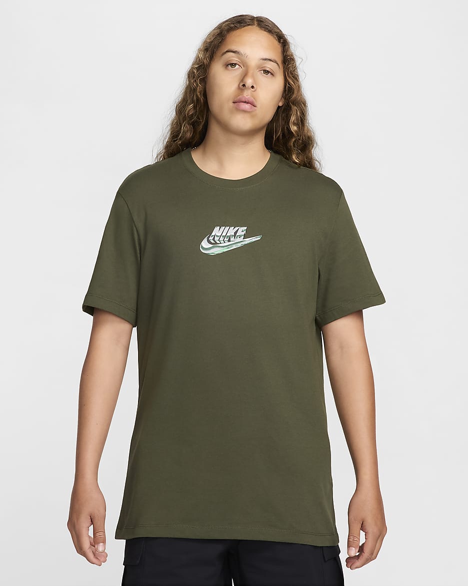 Nike Sportswear Men s T Shirt. Nike